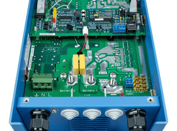 Victron 12V 50A Multi-Bank Phoenix 12/50 (2+1) Battery Charger 1