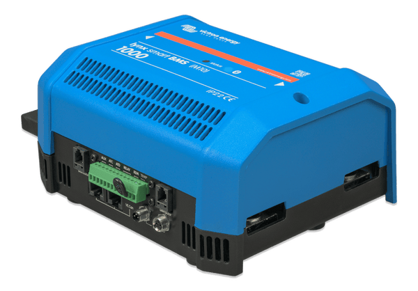 Isometric view of Victron Lynx Smart BMS 1000 showing M10 busbar connection point